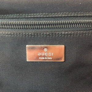 Men GUCCI Black Nylon Toiletry Case Shaving Bag with Leather Top Handle NWOT